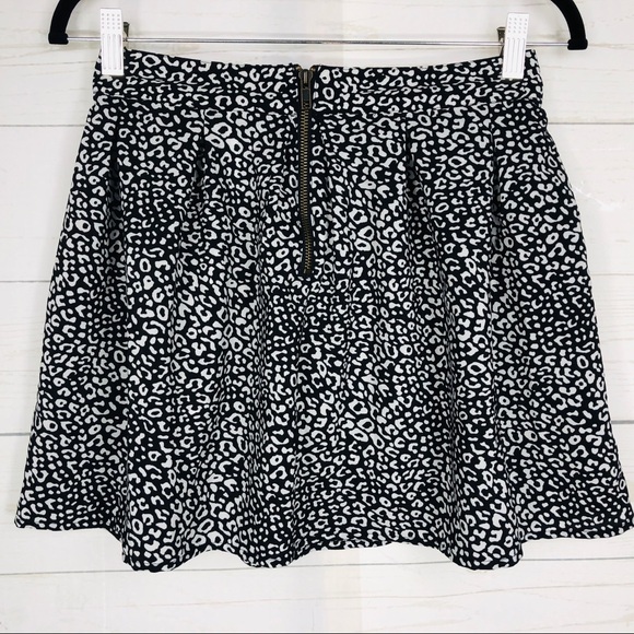 NWT Aeropostale Cheetah Mini Skirt Sz Small - Picture 3 of 7